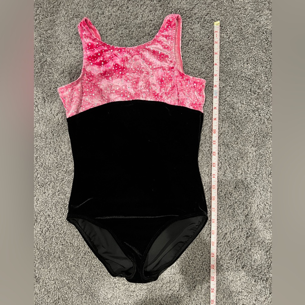 Gymnastics leotard